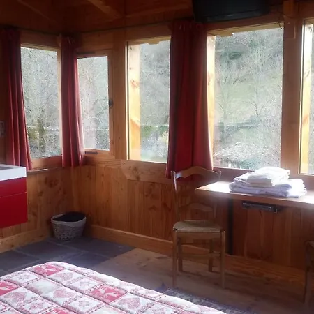 Le Moulin Frühstückspension Saint-Arcons-d'Allier